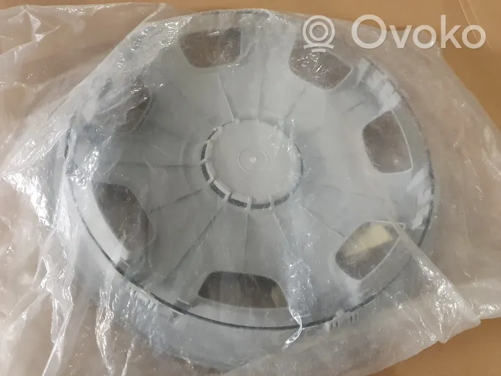 Porsche Macan R14 wheel hub/cap/trim 6Q0601147A