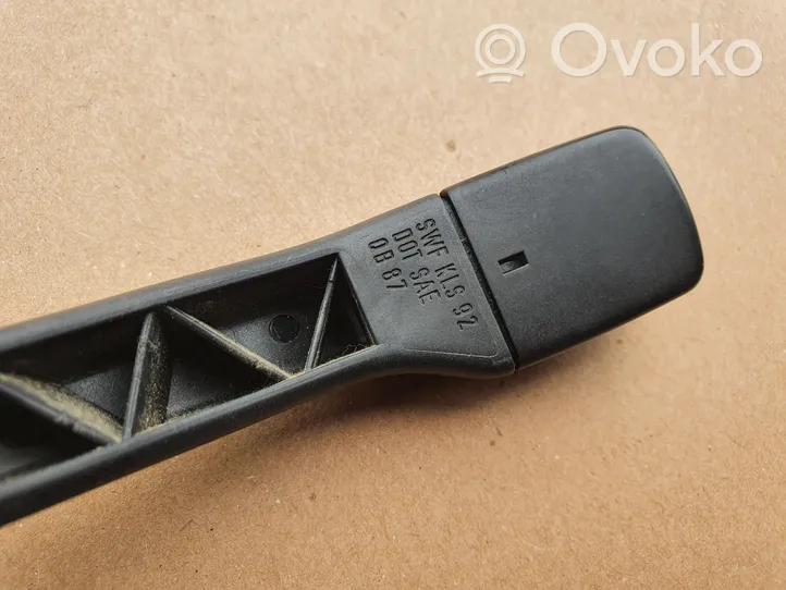 Volkswagen PASSAT B3 Indicator stalk 357953513F