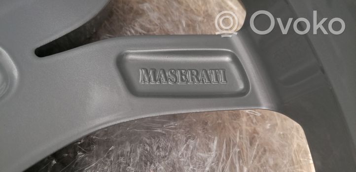 Maserati Levante R20-alumiinivanne 670112462