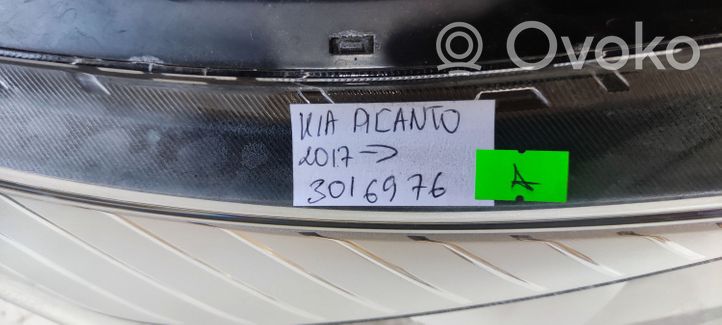 KIA Picanto Lampa przednia 