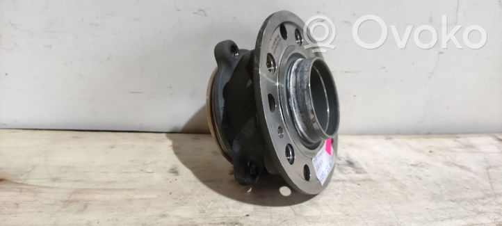 Mercedes-Benz S W223 Front wheel hub A2233340300