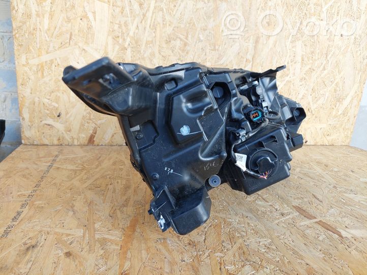 Nissan Qashqai J12 Lampa przednia 1008D02G