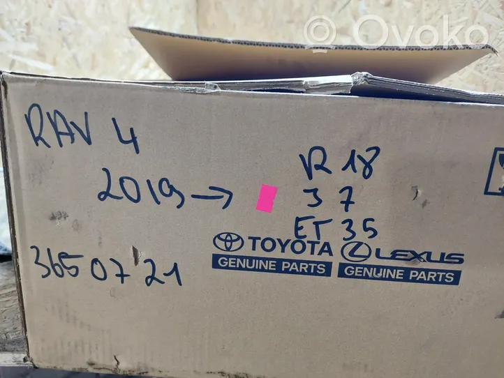 Toyota RAV 4 (XA50) Felgi aluminiowe R18 4261A42140