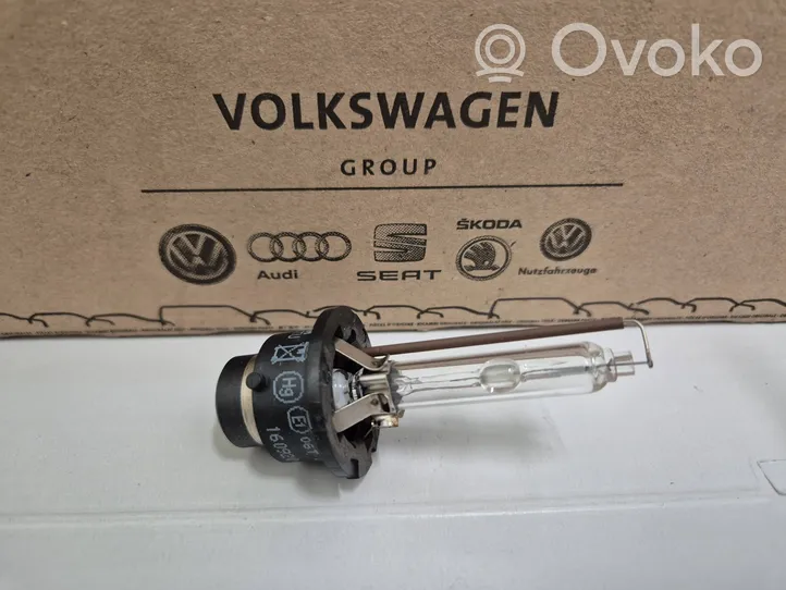 Volkswagen Touareg I Ampoule xénon 53500TU