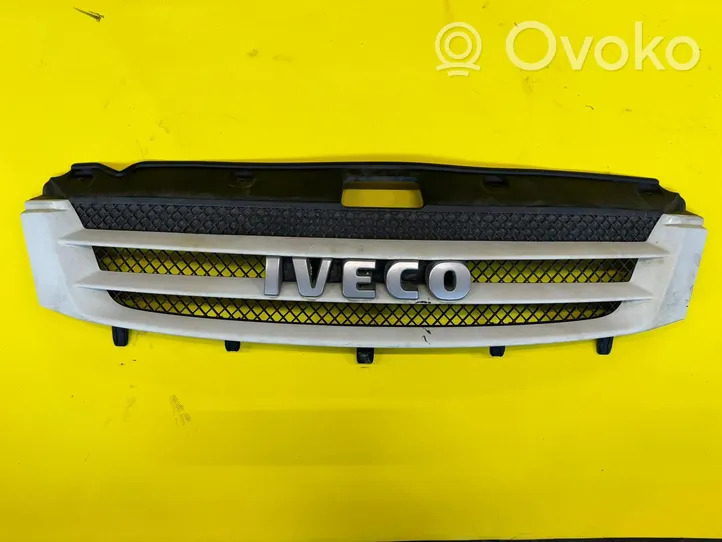 Iveco Daily 35 - 40.10 Kühlergrill 3802801