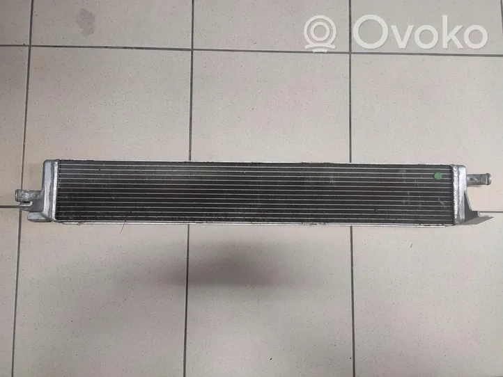 Audi RS4 B9 Radiateur de refroidissement 8W0121002