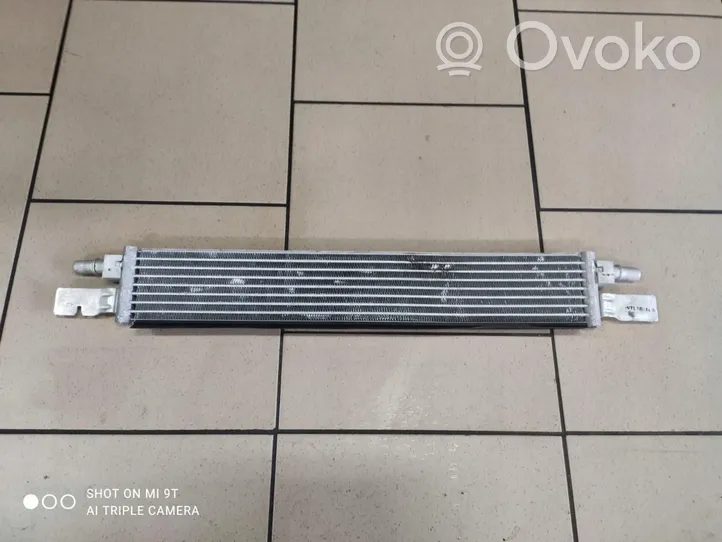 BMW 3 G20 G21 Radiateur d'huile moteur 17218679837