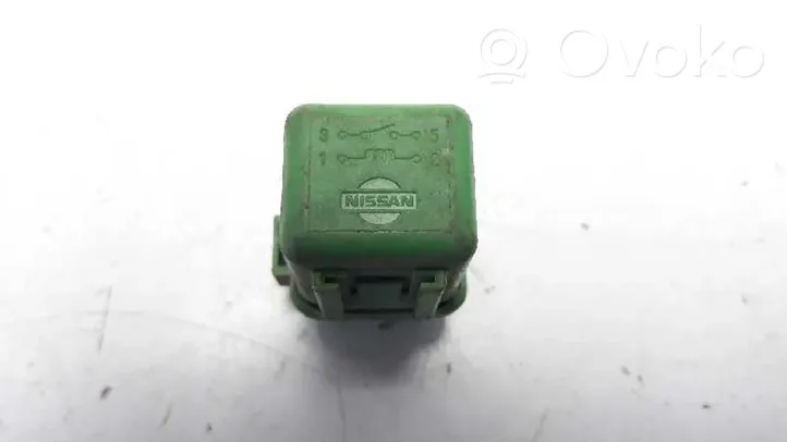 Nissan Terrano Polttoaineen ruiskutuspumpun ohjainlaite/moduuli 25230C9965