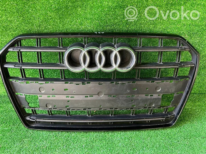 Audi A6 S6 C7 4G Grotelės priekinės 