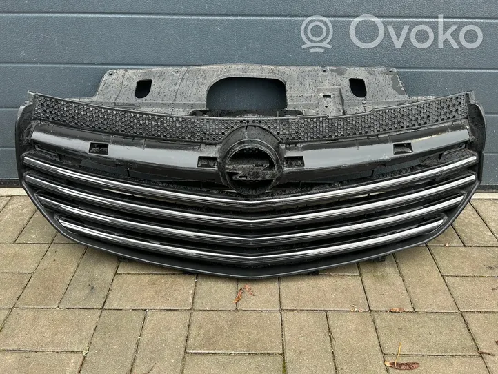 Opel Vivaro Etusäleikkö 