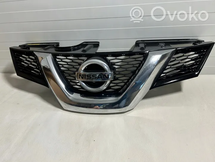 Nissan X-Trail T32 Front grill 