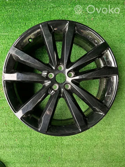 Jaguar E-Pace R20 alloy rim 