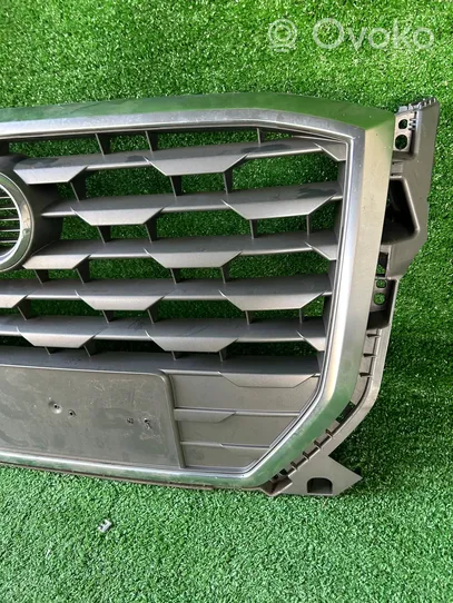 Audi Q2 - Atrapa chłodnicy / Grill 