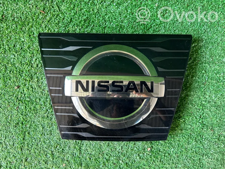 Nissan X-Trail T32 Manufacturer badge logo/emblem 