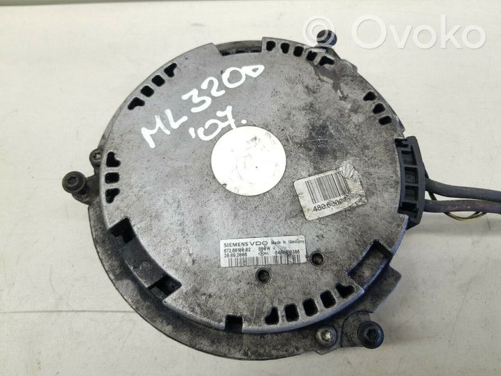 Mercedes-Benz ML W164 Ventilatore di raffreddamento elettrico del radiatore 67260100