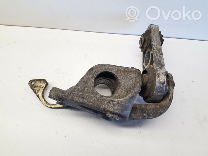 Renault Espace III Driveshaft support bearing bracket 8200000034