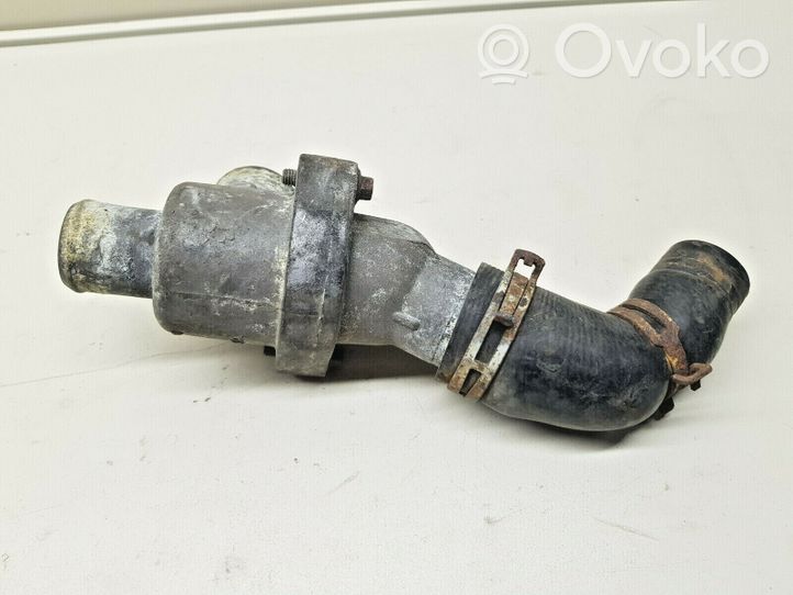 Ford Mondeo MK II Termostat / Obudowa termostatu F6ZE8A537AA