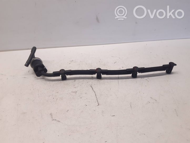 Audi A4 S4 B8 8K Linea/tubo flessibile di ritorno del carburante 