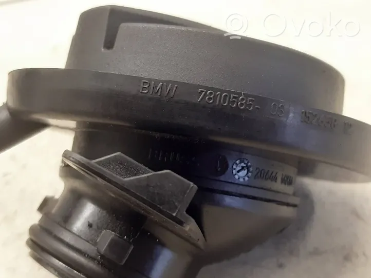 BMW 1 F20 F21 Eļļas uzpildes atveres vāciņš 7810585