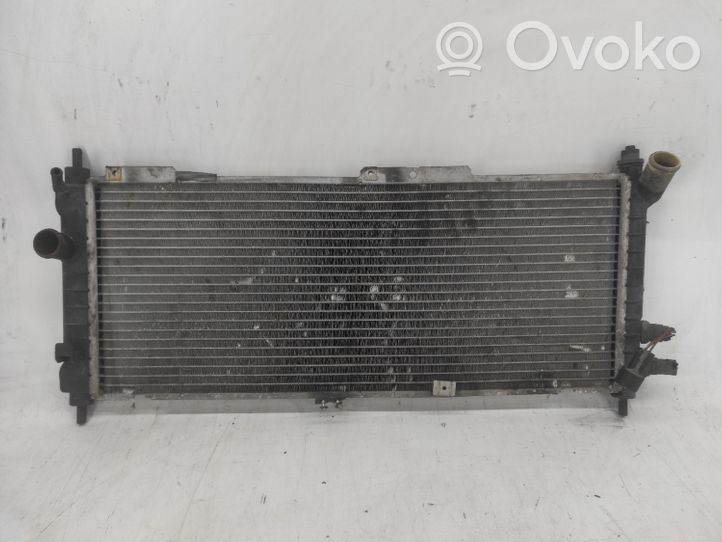 Opel Tigra A Radiateur de refroidissement 