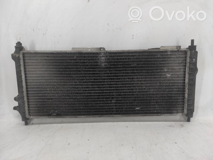 Opel Tigra A Radiateur de refroidissement 