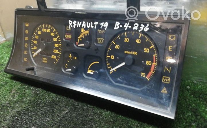 Renault 19 Tachimetro (quadro strumenti) 