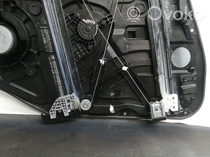 Hyundai Tucson TL Etuikkunan nostomekanismi ilman moottoria 