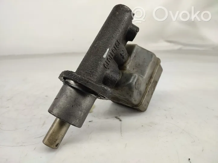 Volkswagen Golf II Master brake cylinder 