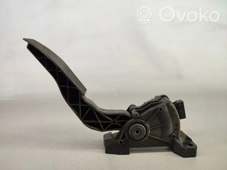 Opel Vectra C Pedal assembly 