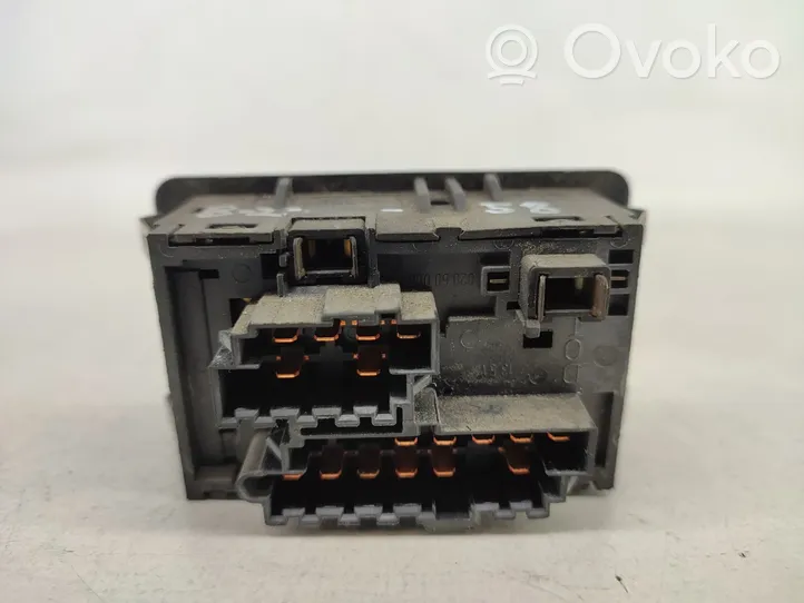 Volvo 740 Module d'éclairage LCM 