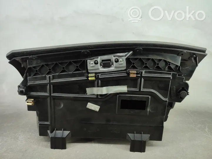 BMW 5 E60 E61 Panel drawer/shelf pad 