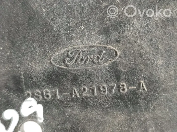 Ford Fiesta Serrure de porte coupe (poignée) 