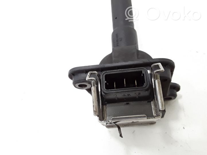 Audi A4 S4 B5 8D Bobina de encendido de alto voltaje 058905105