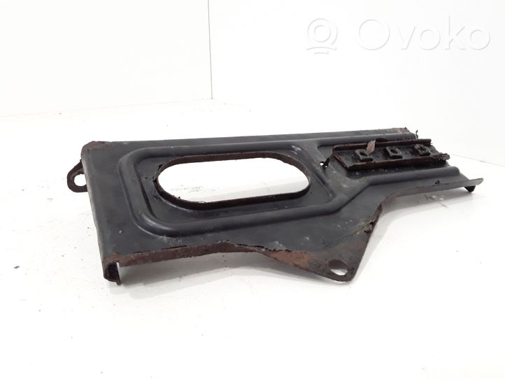 Volkswagen PASSAT B5.5 Battery tray 