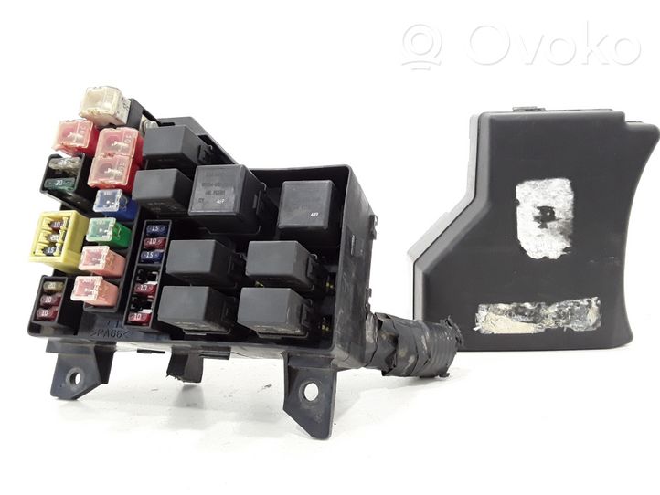 Volvo S40, V40 Relay mounting block 