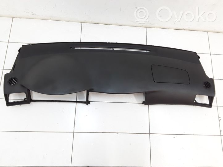 Toyota Corolla E120 E130 Panel de instrumentos 5531102150