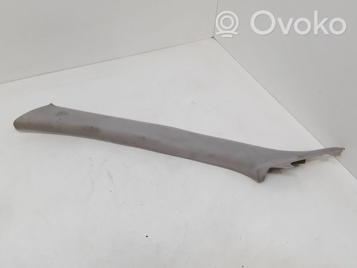 Toyota Corolla E120 E130 Rivestimento montante (A) 6221202120