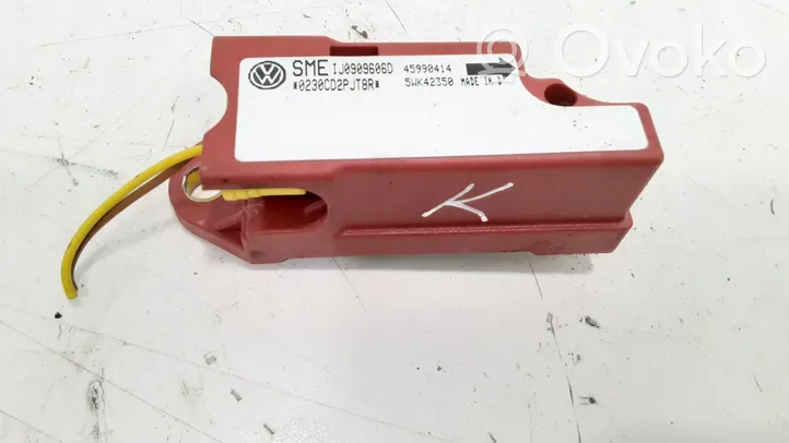 Volkswagen Golf IV Sensor impacto/accidente para activar Airbag 1J0909606D
