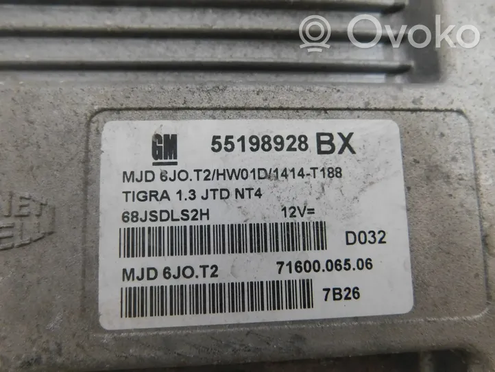 Opel Tigra B Sterownik / Moduł ECU 55198928