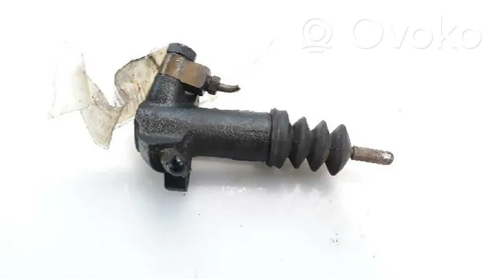 Hyundai Sonata Clutch master cylinder 20647