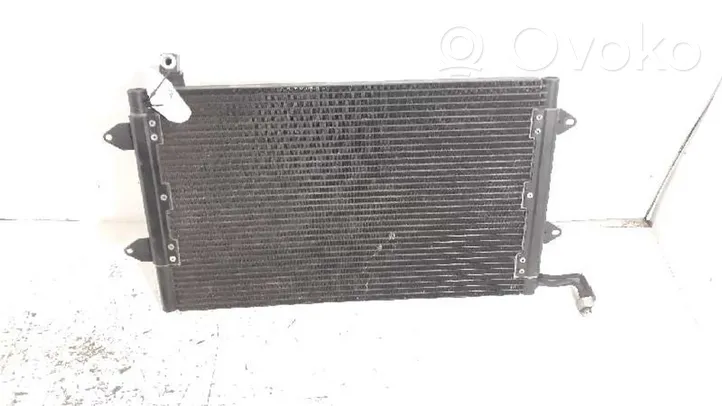 Volkswagen Golf III Radiatore di raffreddamento A/C (condensatore) 1H0820413