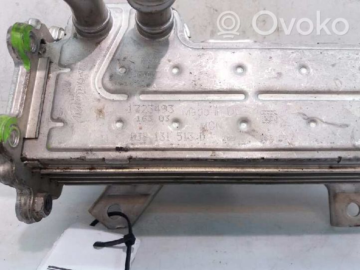 Audi A3 S3 8P Muut pakosarjan osat 038131513D