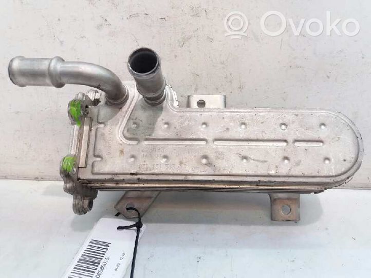 Audi A3 S3 8P Muut pakosarjan osat 038131513D