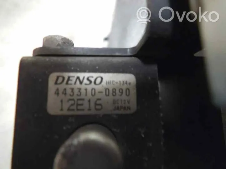 Toyota Avensis T250 Oro kondicionieriaus radiatorius aušinimo 