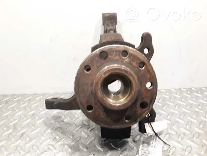 Opel Zafira A Front wheel hub spindle knuckle 