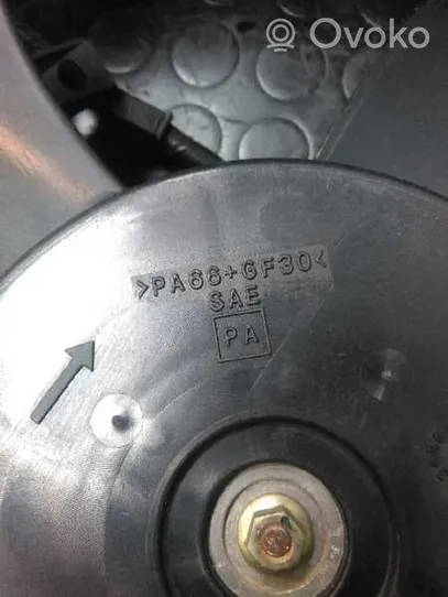 Mazda 6 Jäähdyttimen jäähdytinpuhallin 