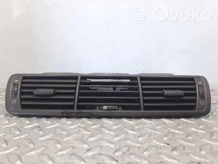 Peugeot 807 Copertura griglia di ventilazione laterale cruscotto 