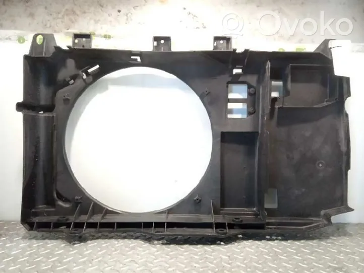 Citroen Xsara Picasso Support de radiateur sur cadre face avant 
