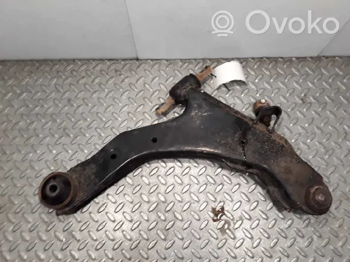 Hyundai Elantra Triangle bras de suspension inférieur avant 