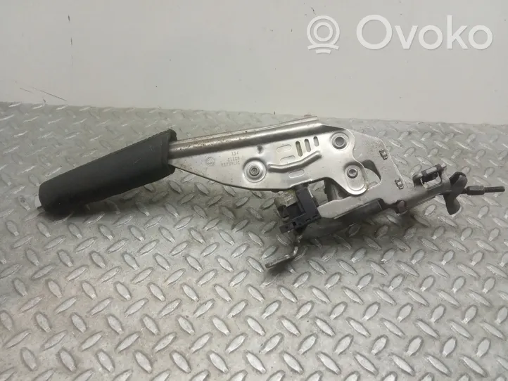 Skoda Octavia Mk2 (1Z) Rokas bremzes atbrīvošanas rokturis 